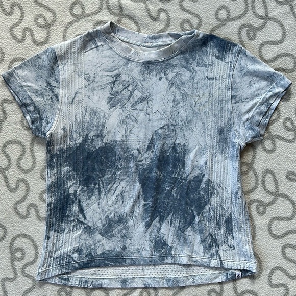 lululemon athletica Tops - Lululemon Train To Be Tie Dye Short Sleeve